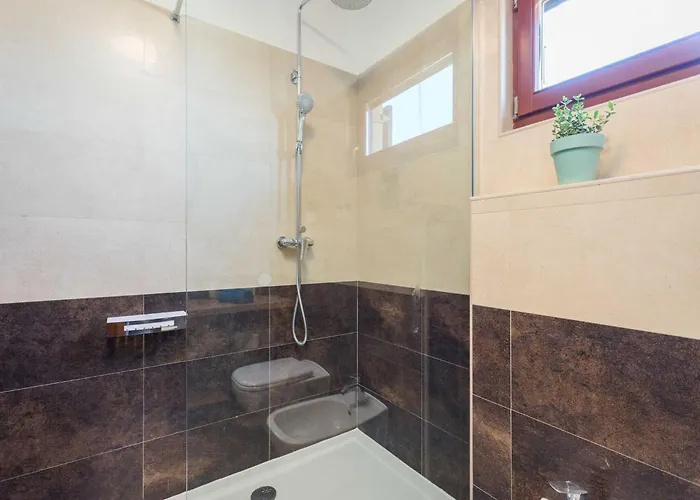 4 Guests In Medulin Apartment *